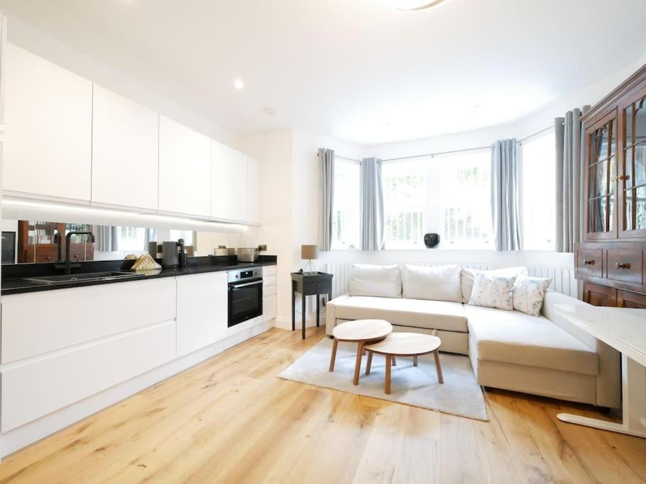 Newly Refurbished 2 Bed Apartment In Paddington Londres Exterior foto